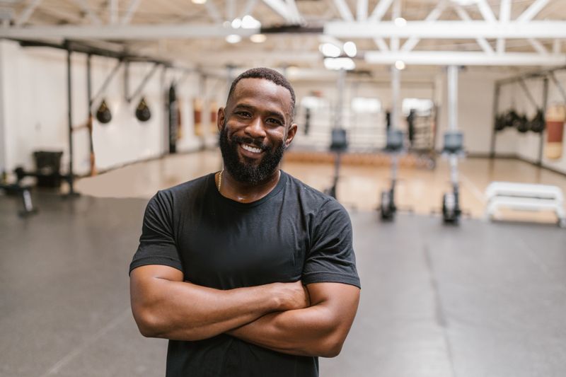 Thomas, 52